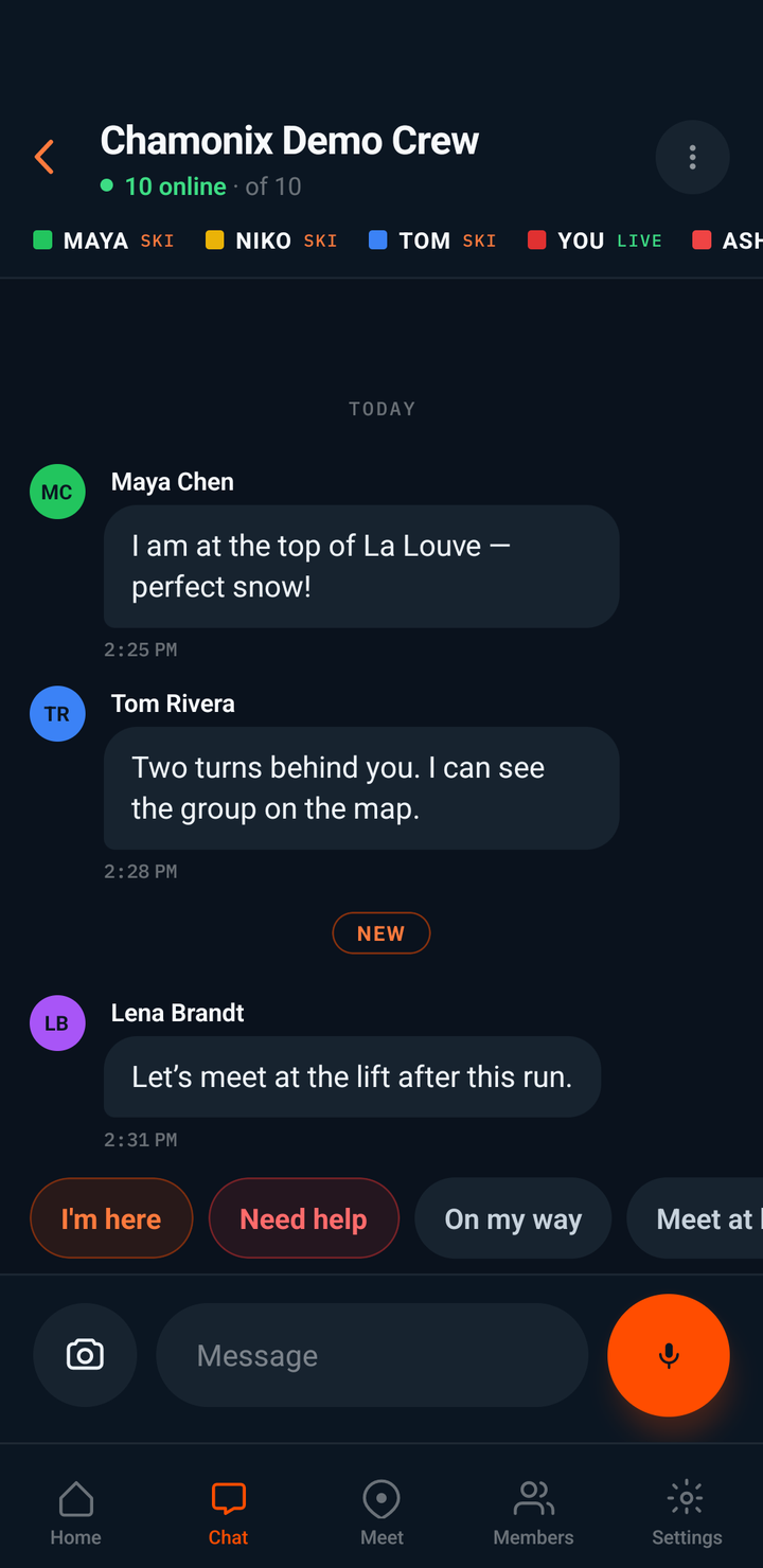 FriSki group chat with messages from Maya, Tom and Lena and the On my way quick reply.